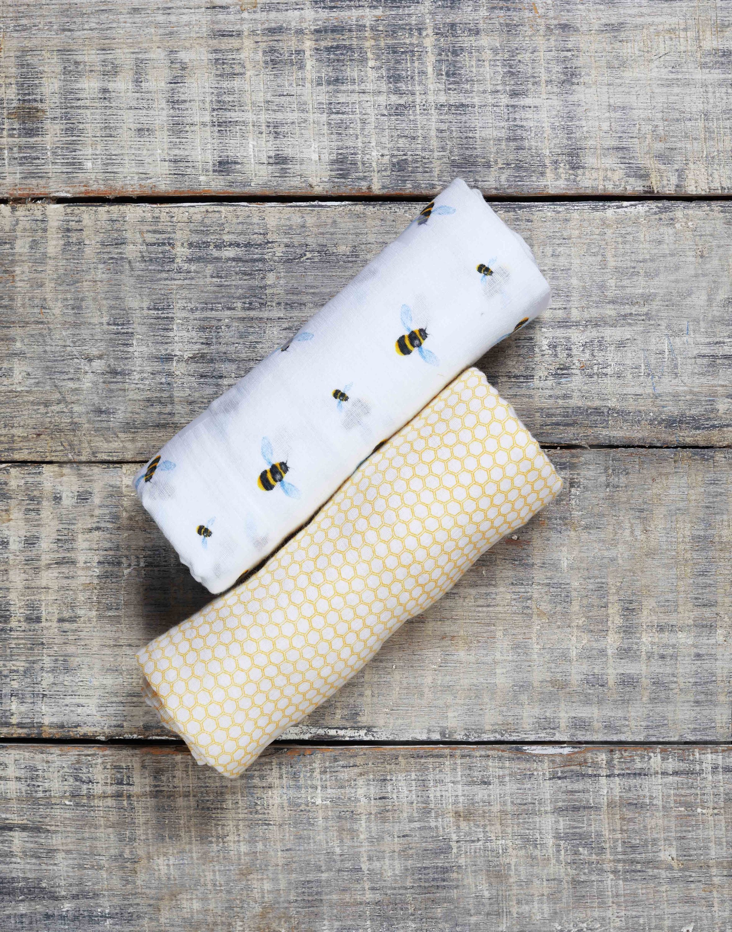 ORGANIC SWADDLE SET - BUSY BEES